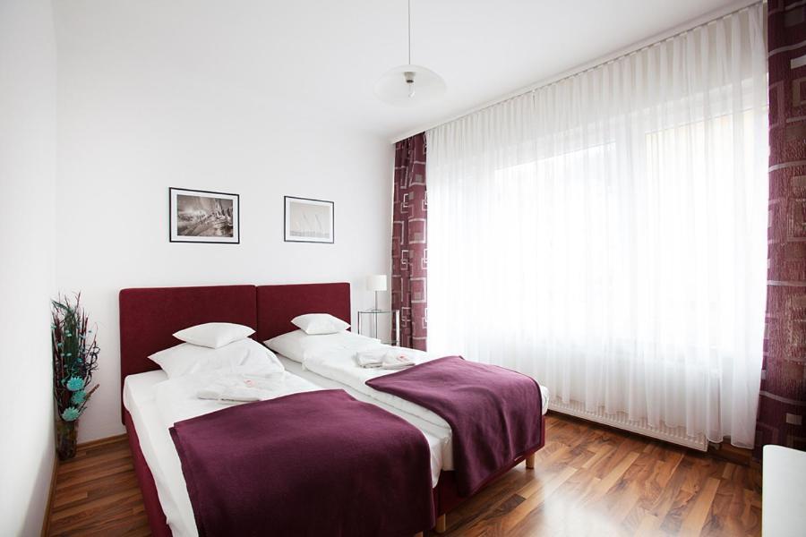 Pension Jasmin Pforzheim Esterno foto